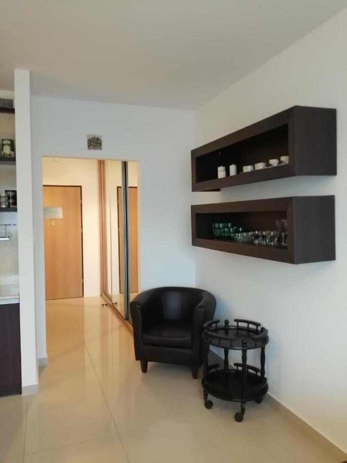 Apartament Rownica 乌斯特龙 外观 照片